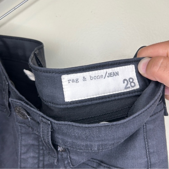 Rag and Bone Jean Legging in Shoreditch Color - Picture 8 of 10